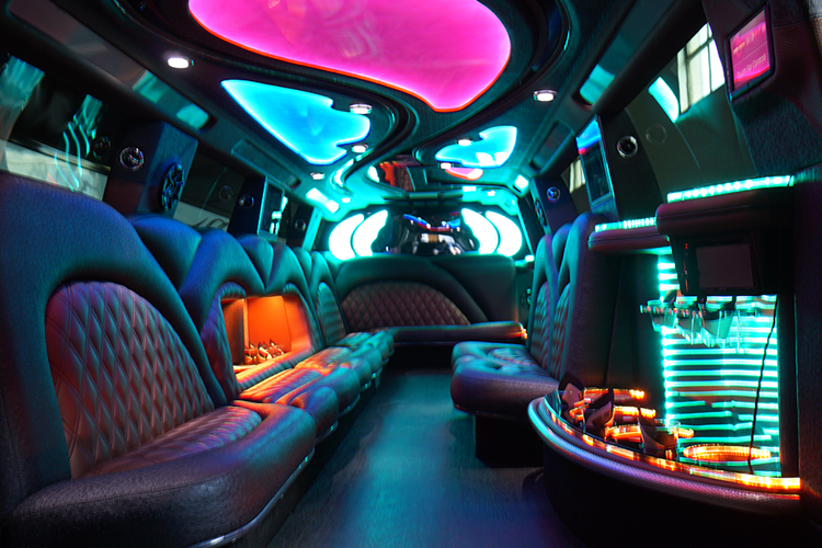 tuckahoe limo with built-in bar area